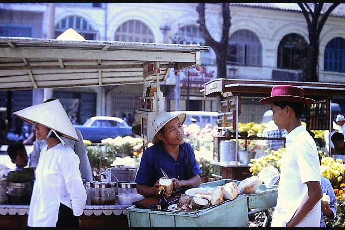 Ẩm thực đường phố Sài Gòn đã phát triển từ rất nhiều năm về trước